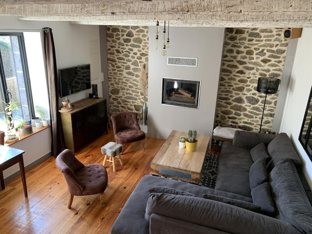 La Maison D'Aurelie Pleudihen-sur-Rance Exterior photo